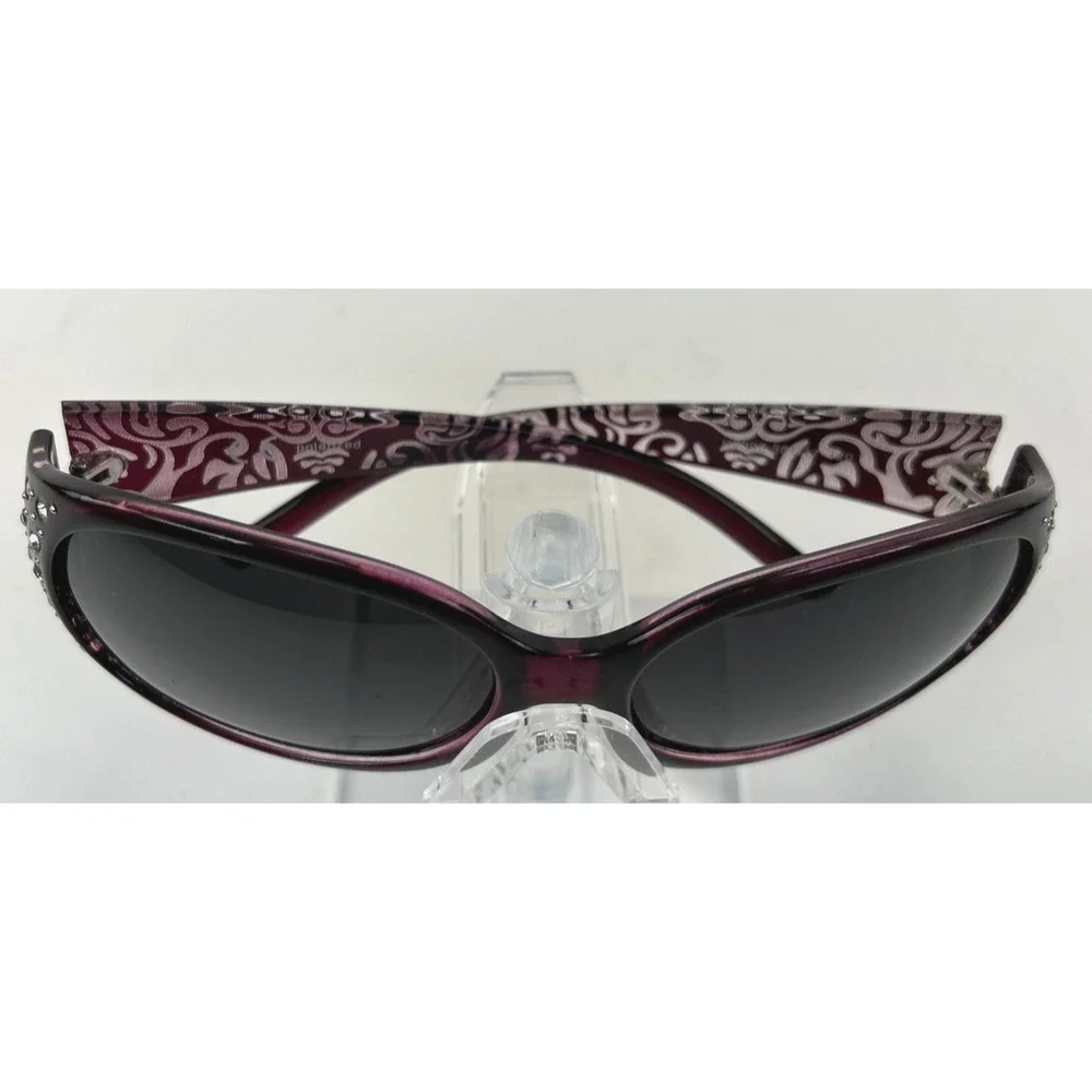 Unbranded polarized women